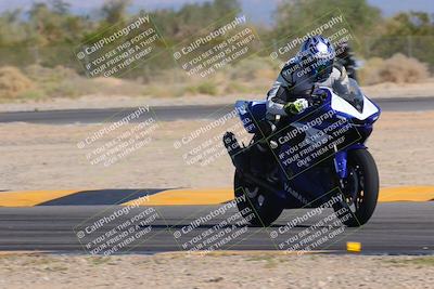 media/Nov-11-2023-SoCal Trackdays (Sat) [[efd63766ff]]/Turn 2 Set 2 (1145am)/